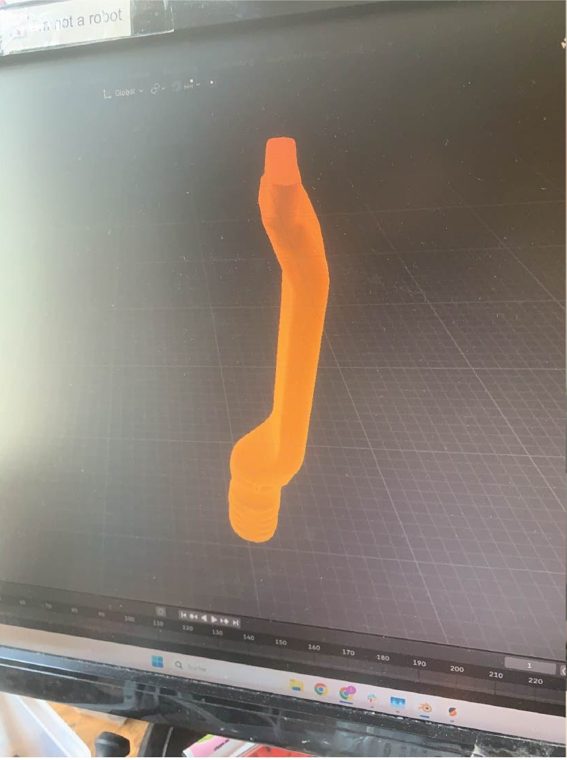 Das rekonstruierte CAD-Modell des Griffs auf dem Bildschirm